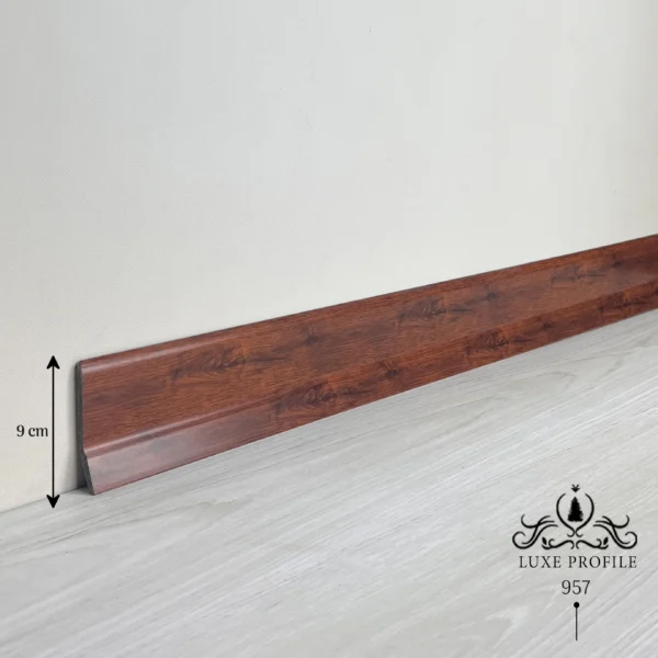 قرنیز 9 سانتی PVC - طرح گردویی جنگل